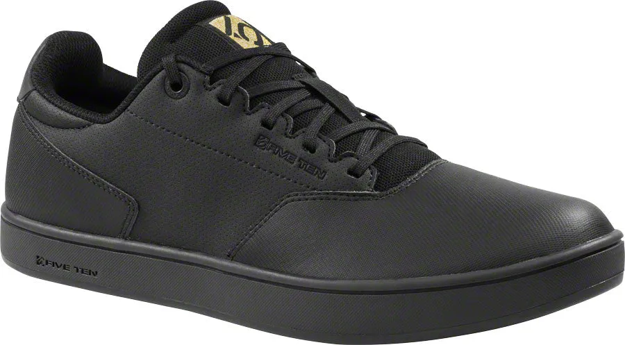 Five Ten District Men's Clipless Shoe: Black 7