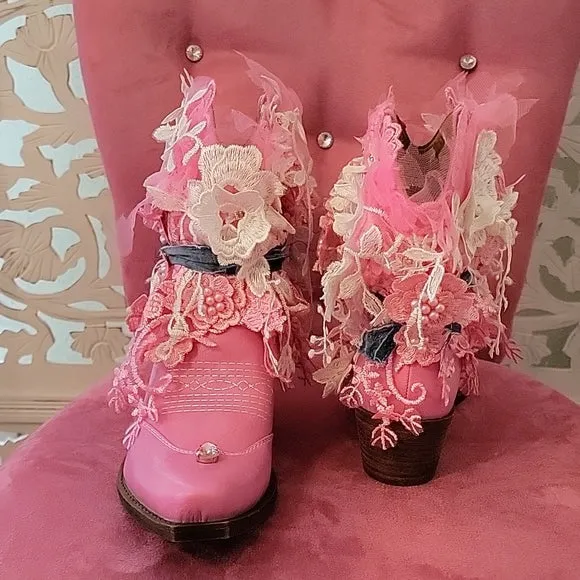 "OAKLEE" Pink & White Lace Western Ankle Boots